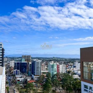 Cobertura com 220m², 3 dormitórios, 3 suítes, 2 vagas no Saint Germain em Torres para Comprar