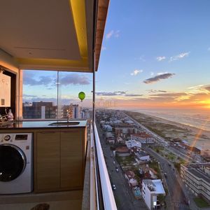 Flat com 58m², 1 dormitório, 1 vaga no Dunas Flat em Torres para Comprar