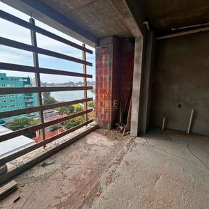 Apartamento com 81m², 1 dormitório, 1 suíte, 1 vaga no Sunset Place em Torres para Comprar