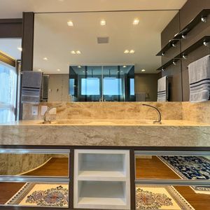 Apartamento com 296m², 4 dormitórios, 4 suítes, 3 vagas no Infinity Ocean em Torres para Comprar