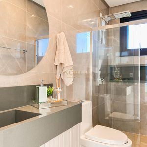 Casa de Condomínio com 375m², 4 dormitórios, 4 suítes, 2 vagas no Condomínio Ilhas Park em Torres para Comprar