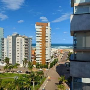 Apartamento com 104m², 2 dormitórios, 1 suíte, 1 vaga no Morada de Torres em Torres para Comprar