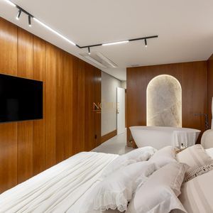 Apartamento com 207m², 3 dormitórios, 3 suítes, 3 vagas no Ares em Torres para Comprar