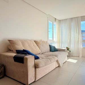 Apartamento com 83m², 2 dormitórios, 1 suíte, 2 vagas no Bellagio Residenziale em Torres para Comprar