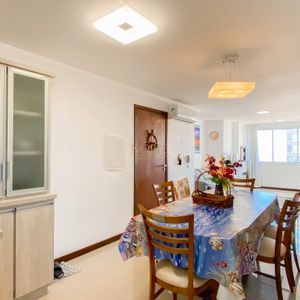 Apartamento com 95m², 3 dormitórios, 1 suíte, 2 vagas no Riverside em Torres para Comprar