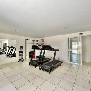 Apartamento com 120m², 4 dormitórios, 1 suíte, 2 vagas no Michelângelo em Torres para Comprar