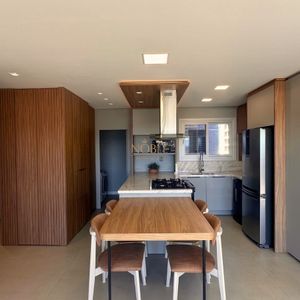 Apartamento com 91m², 2 dormitórios, 2 suítes, 2 vagas no Toronto em Torres para Comprar