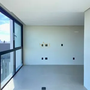 Apartamento com 33m², 1 dormitório, 1 vaga no Majestic Residencial em Torres para Comprar