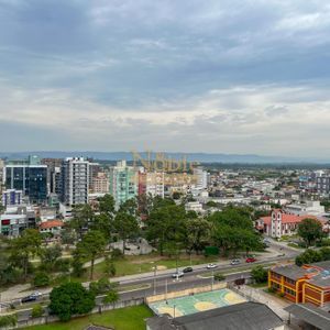 Apartamento com 89m², 2 dormitórios, 2 suítes, 1 vaga no Caparelli em Torres para Comprar