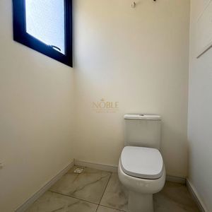 Casa com 272m², 3 dormitórios, 3 suítes, 4 vagas no bairro Itapeva em Torres para Comprar