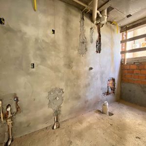 Apartamento com 145m², 3 dormitórios, 3 suítes, 2 vagas no Yachthouse em Torres para Comprar