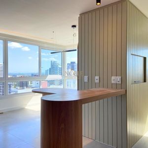 Apartamento com 166m², 2 dormitórios, 2 suítes, 3 vagas no La Vistara em Torres para Comprar