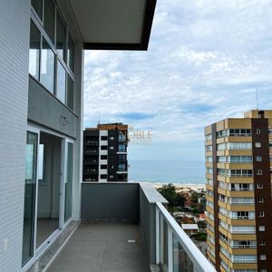Cobertura com 270m², 3 dormitórios, 3 suítes, 2 vagas no Di milano em Torres para Comprar