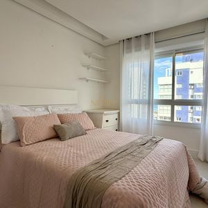 Apartamento com 105m², 3 dormitórios, 2 vagas no Michelângelo em Torres para Comprar