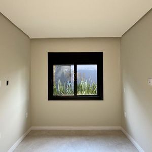 Casa de Condomínio com 237m², 4 dormitórios, 4 suítes, 2 vagas no Reserva das Águas em Torres para Comprar