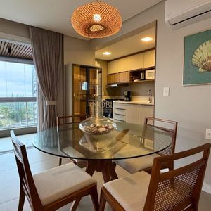 Apartamento com 93m², 2 dormitórios, 2 suítes, 2 vagas no Bella Vita em Torres para Comprar
