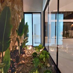 Casa com 288m², 4 dormitórios, 4 suítes, 4 vagas no bairro Bella Torres em Passo de Torres para Comprar