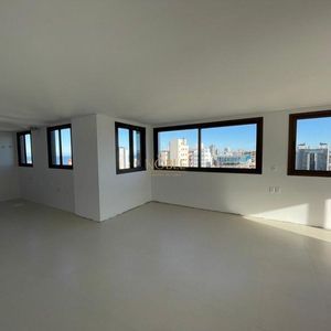 Apartamento com 120m², 3 dormitórios, 1 suíte, 2 vagas no Véritas em Torres para Comprar
