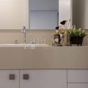 Apartamento com 216m², 4 dormitórios, 4 suítes, 4 vagas no Golden Tower em Torres para Comprar