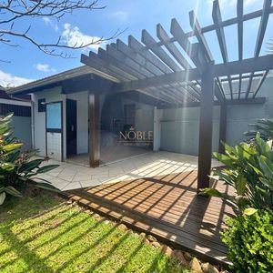 Casa, 3 dormitórios, 1 suíte, 2 vagas no bairro Itapeva Norte em Torres para Comprar