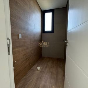 Casa de Condomínio, 5 dormitórios, 5 suítes, 2 vagas no Ocean Side em Torres para Comprar