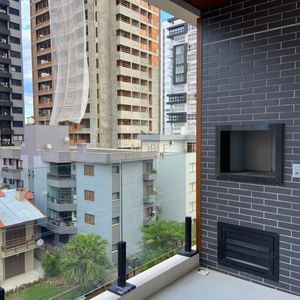 Apartamento com 106m², 3 dormitórios, 1 suíte, 2 vagas no Toronto em Torres para Comprar