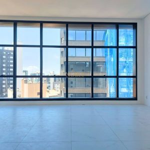 Apartamento com 110m², 3 dormitórios, 2 suítes, 1 vaga no LONDON em Torres para Comprar