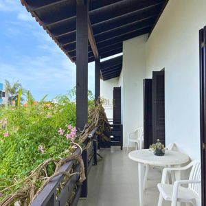 Casa com 518m², 5 dormitórios, 2 suítes, 2 vagas no bairro Praia Grande em Torres para Comprar