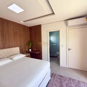 Casa com 159m², 4 dormitórios, 1 suíte no bairro Centro em Passo de Torres para Comprar