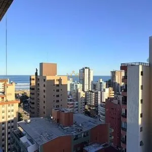 Apartamento com 200m², 3 dormitórios, 3 suítes, 3 vagas no Vanguard em Torres para Comprar