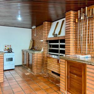 Apartamento com 107m², 3 dormitórios, 1 suíte no Ilha do Sol em Torres para Comprar