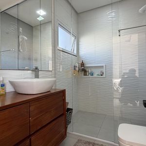 Casa com 159m², 4 dormitórios, 1 suíte no bairro Centro em Passo de Torres para Comprar