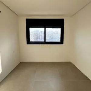 Apartamento com 97m², 2 dormitórios, 2 suítes, 1 vaga no Rosa dos Ventos em Torres para Comprar