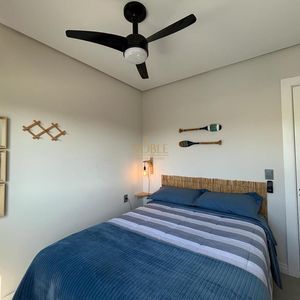 Apartamento com 74m², 2 dormitórios, 1 suíte, 2 vagas no Essenza em Torres para Comprar