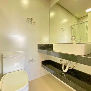 Apartamento com 103m², 3 dormitórios, 3 suítes, 2 vagas no Absoluto em Torres para Comprar