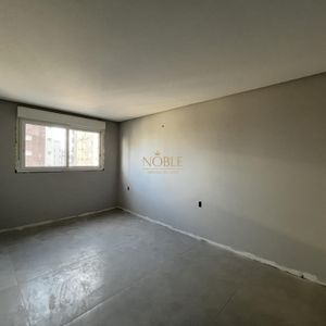 Apartamento com 90m², 2 dormitórios, 2 suítes, 1 vaga no Maui Residencial em Torres para Comprar