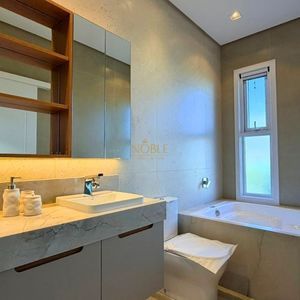 Casa de Condomínio com 264m², 4 dormitórios, 4 suítes, 2 vagas no Reserva das Águas em Torres para Comprar