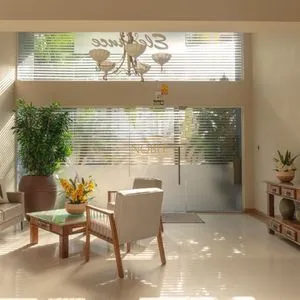 Apartamento com 125m², 3 dormitórios, 1 suíte, 2 vagas no Elegance em Torres para Comprar