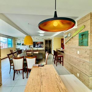 Apartamento com 118m², 3 dormitórios, 1 suíte, 2 vagas no Splendor em Torres para Comprar