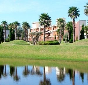 Terreno, 5 dormitórios, 5 suítes, 3 vagas no Condomínio Ilhas Park em Torres para Comprar