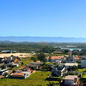 Apartamento com 80m², 3 dormitórios, 1 suíte, 1 vaga no Residencial Dom Pedro em Passo de Torres para Comprar