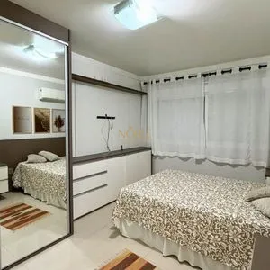 Apartamento com 124m², 3 dormitórios, 3 suítes, 2 vagas no Lê Classic em Torres para Comprar