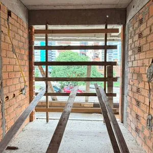 Cobertura com 184m², 2 dormitórios, 2 suítes, 2 vagas no Horizon em Torres para Comprar