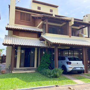 Casa de Condomínio com 161m², 3 dormitórios, 1 suíte, 1 vaga no Condomínio Plaza Guarita em Torres para Comprar