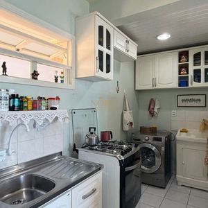 Apartamento com 42m², 1 dormitório, 1 vaga no Condomínio Justo em Torres para Comprar