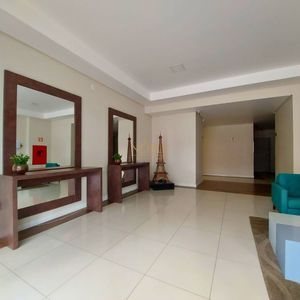 Apartamento com 103m², 3 dormitórios, 1 suíte, 1 vaga no Paris em Torres para Comprar