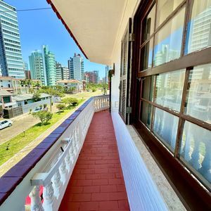 Apartamento com 100m², 3 dormitórios no Três Torres em Torres para Comprar