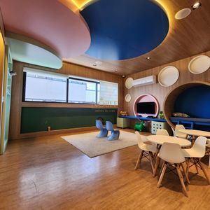 Apartamento com 220m², 4 dormitórios, 4 suítes, 3 vagas no Vitra em Torres para Comprar