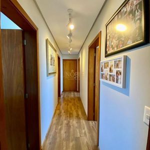 Apartamento com 186m², 3 dormitórios, 1 suíte, 4 vagas no Debret em Torres para Comprar