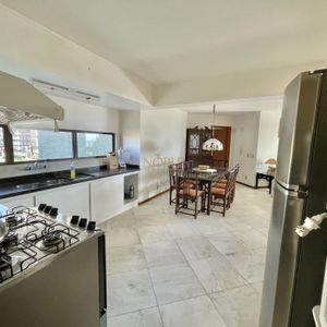 Apartamento com 167m², 3 dormitórios, 1 suíte, 1 vaga no Casa Blanca em Torres para Comprar